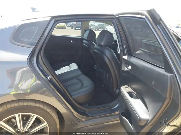 5XXGU4L11KG376769 2019 KIA OPTIMA - Image 8