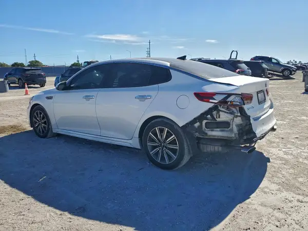 5XXGU4L12KG275031 2019 KIA OPTIMA - Image 2