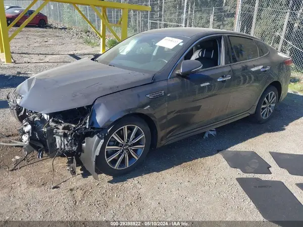 5XXGU4L12KG286787 2019 KIA OPTIMA - Image 2