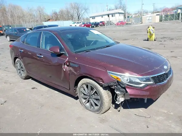 5XXGU4L12KG292041 2019 KIA OPTIMA - Image 1