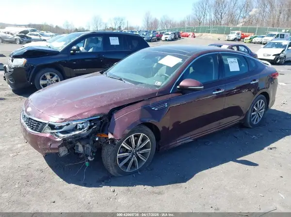 5XXGU4L12KG292041 2019 KIA OPTIMA - Image 2
