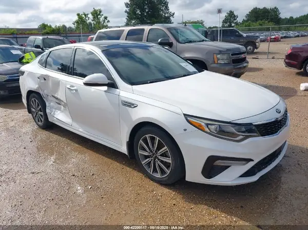 5XXGU4L12KG309873 2019 KIA OPTIMA - Image 1