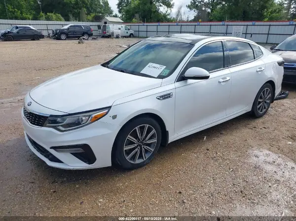 5XXGU4L12KG309873 2019 KIA OPTIMA - Image 2