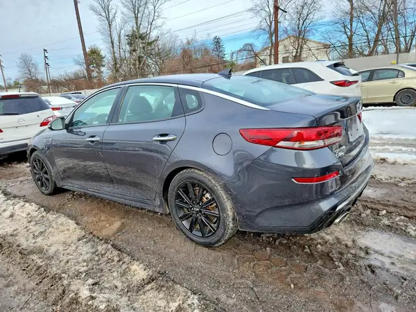 5XXGU4L12KG324437 2019 KIA OPTIMA - Image 2