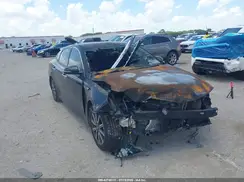 5XXGU4L12KG332151 2019 KIA OPTIMA