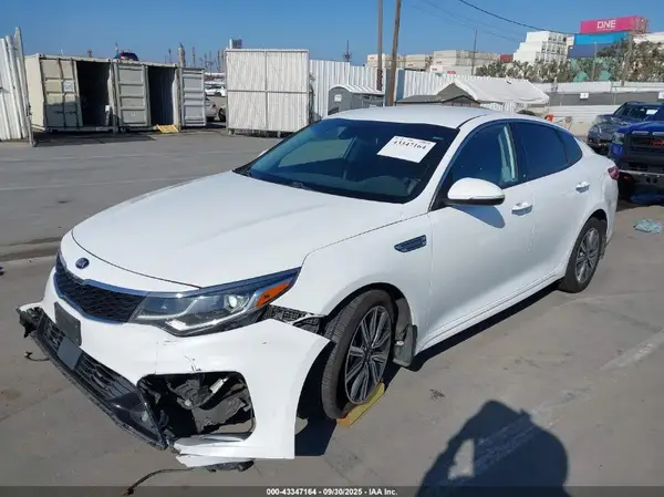 5XXGU4L12LG398037 2020 KIA OPTIMA - Image 2