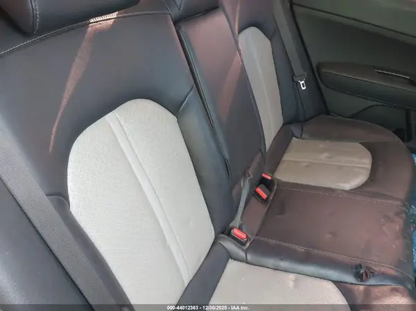 5XXGU4L12LG405763 2020 KIA OPTIMA - Image 8