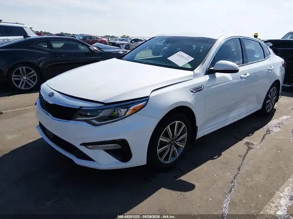 5XXGU4L12LG415693 2020 KIA OPTIMA - Image 2