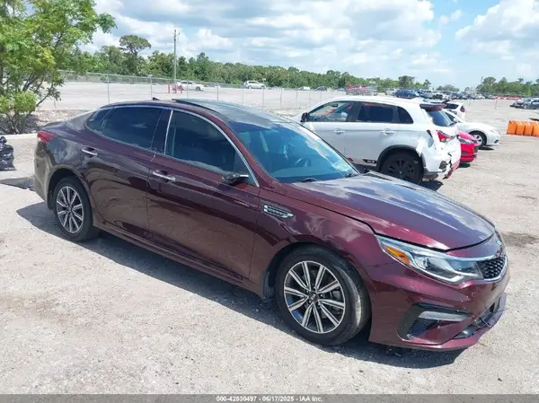 5XXGU4L12LG425155 2020 KIA OPTIMA - Image 1