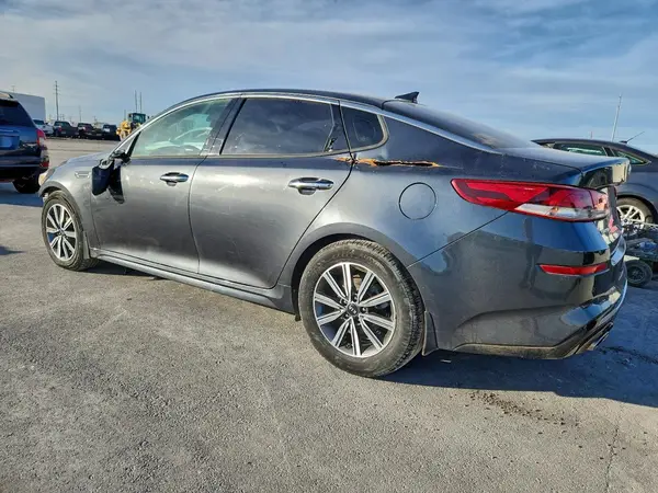 5XXGU4L12LG450038 2020 KIA OPTIMA - Image 2