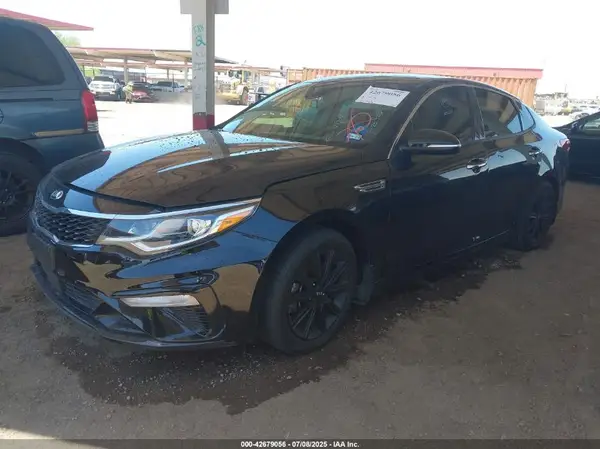 5XXGU4L13KG317304 2019 KIA OPTIMA - Image 2