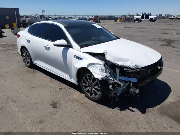 5XXGU4L13KG317612 2019 KIA OPTIMA - Image 1