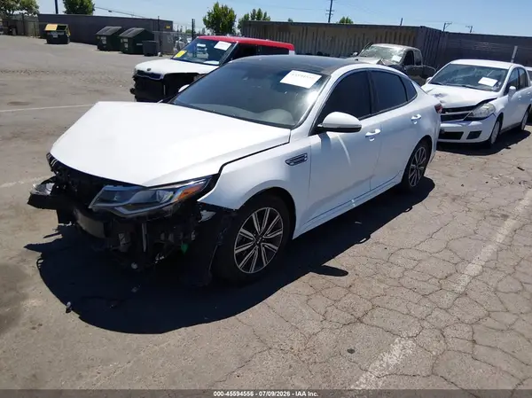 5XXGU4L13KG317612 2019 KIA OPTIMA - Image 2
