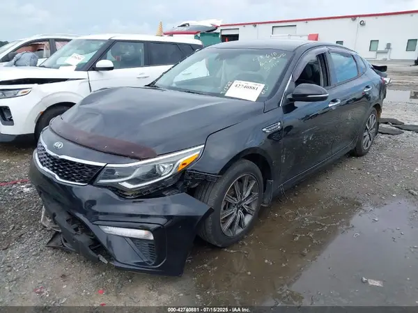5XXGU4L13KG333308 2019 KIA OPTIMA - Image 2