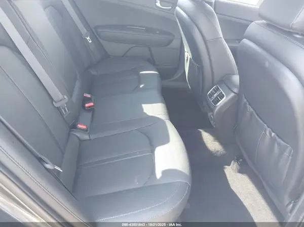 5XXGU4L13KG376840 2019 KIA OPTIMA - Image 8