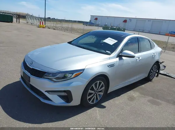 5XXGU4L13LG393820 2020 KIA OPTIMA - Image 2