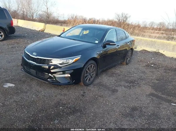 5XXGU4L14KG302214 2019 KIA OPTIMA - Image 2