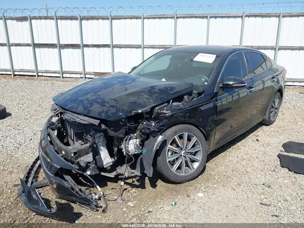 5XXGU4L14KG315948 2019 KIA OPTIMA - Image 2