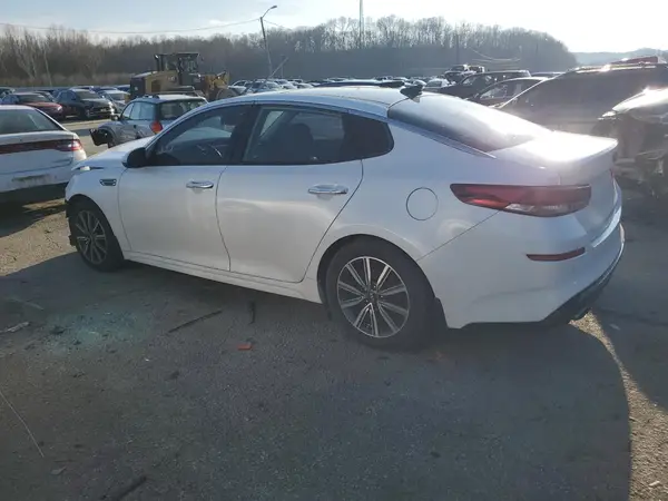 5XXGU4L14KG327632 2019 KIA OPTIMA - Image 2