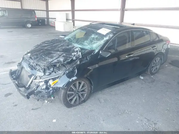 5XXGU4L14KG332068 2019 KIA OPTIMA - Image 2