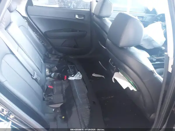 5XXGU4L14KG332068 2019 KIA OPTIMA - Image 8