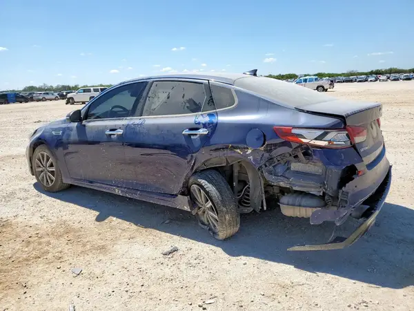 5XXGU4L14KG337741 2019 KIA OPTIMA - Image 2