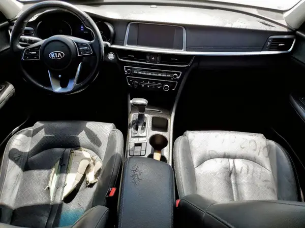 5XXGU4L14KG337741 2019 KIA OPTIMA - Image 8