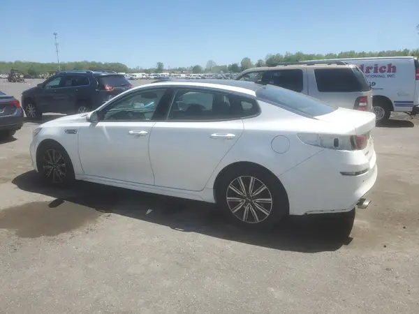5XXGU4L14KG368472 2019 KIA OPTIMA - Image 2