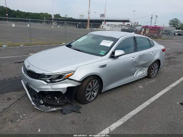5XXGU4L15KG368111 2019 KIA OPTIMA - Image 2