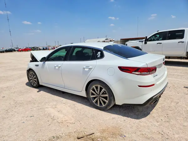 5XXGU4L15LG413890 2020 KIA OPTIMA - Image 2