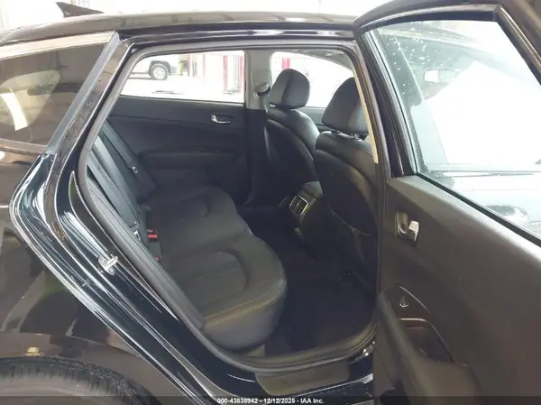 5XXGU4L15LG414487 2020 KIA OPTIMA - Image 8