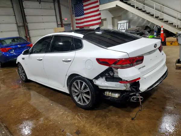 5XXGU4L15LG422086 2020 KIA OPTIMA - Image 2