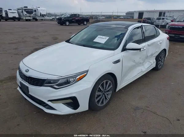 5XXGU4L16KG285786 2019 KIA OPTIMA - Image 2