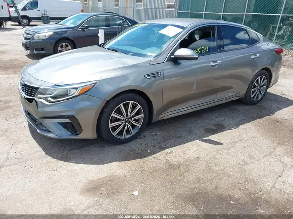5XXGU4L16KG305910 2019 KIA OPTIMA - Image 2