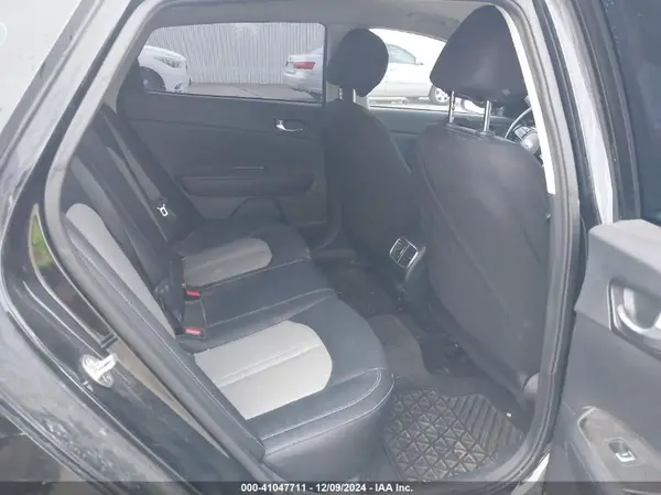 5XXGU4L16KG315076 2019 KIA OPTIMA - Image 8