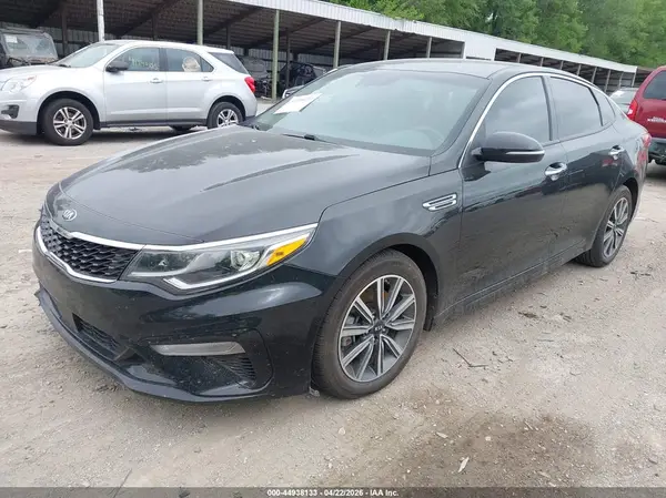 5XXGU4L16KG318155 2019 KIA OPTIMA - Image 2
