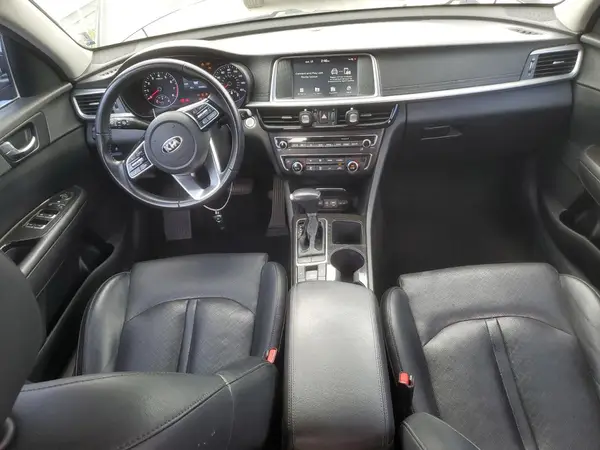5XXGU4L16KG325400 2019 KIA OPTIMA - Image 8