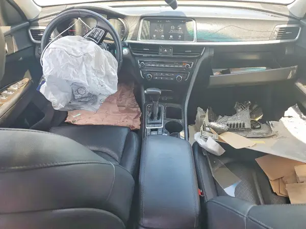 5XXGU4L16KG371678 2019 KIA OPTIMA - Image 8