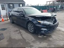 5XXGU4L17KG318049 2019 KIA OPTIMA