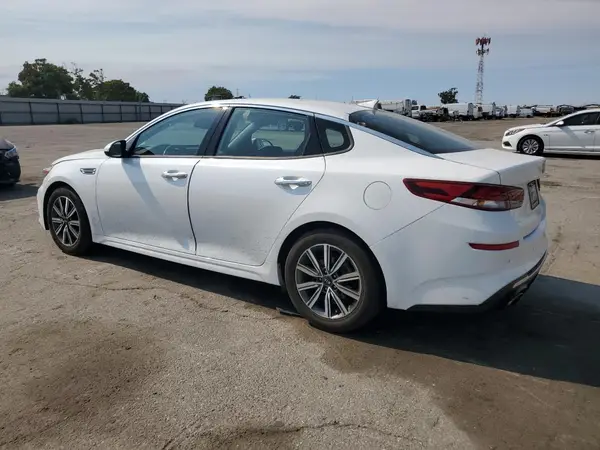 5XXGU4L17KG367722 2019 KIA OPTIMA - Image 2
