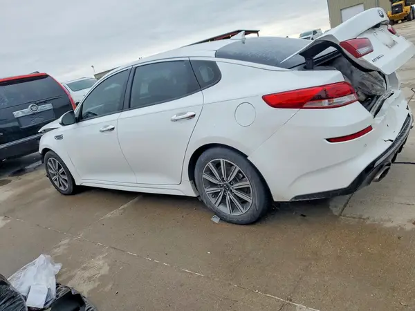 5XXGU4L17LG417875 2020 KIA OPTIMA - Image 2