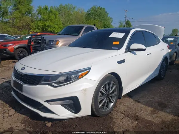 5XXGU4L17LG444817 2020 KIA OPTIMA - Image 2