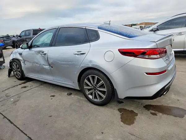 5XXGU4L18KG302989 2019 KIA OPTIMA - Image 2