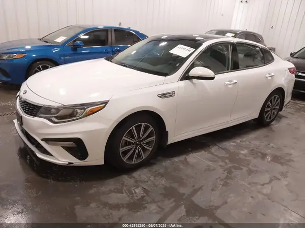 5XXGU4L18KG314561 2019 KIA OPTIMA - Image 2