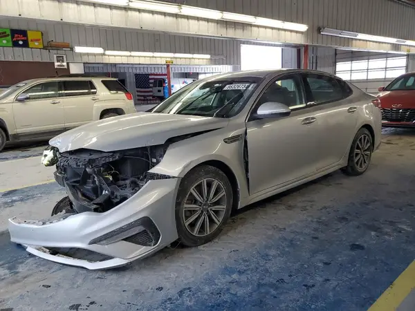 5XXGU4L18KG327942 2019 KIA OPTIMA - Image 1