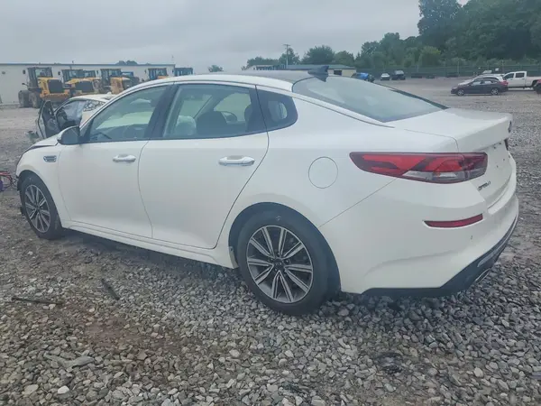 5XXGU4L18LG396924 2020 KIA OPTIMA - Image 2