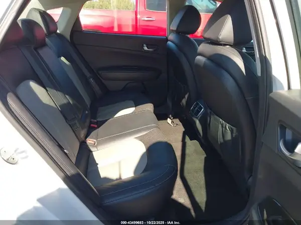 5XXGU4L18LG405413 2020 KIA OPTIMA - Image 8