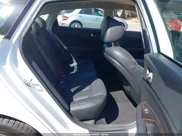 5XXGU4L18LG408070 2020 KIA OPTIMA - Image 8
