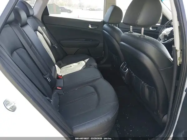 5XXGU4L18LG418176 2020 KIA OPTIMA - Image 8