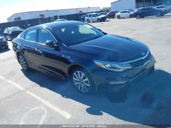 5XXGU4L19KG274989 2019 KIA OPTIMA - Image 1